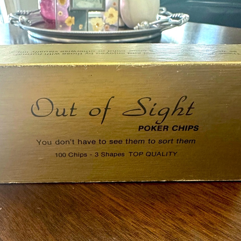 Designed by 2 sightless people. “Out of Sight” POKER CHIPS 3 Boxes of 100